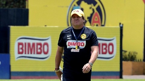 Miguel 'Piojo' Herrera ya se alista para dirigir  a las Águilas en la Liguilla del futbol mexicano, que inicia hoy.