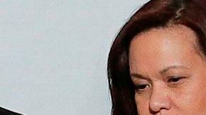 Ju Hong en el momento que interrumpió el discurso del presidente Barack Obama el lunes en San Francisco.