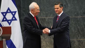 Durante su encuentro con el presidente mexicano, el mandatario israelí sostuvo que un proceso de paz con Palestina es indispensable.