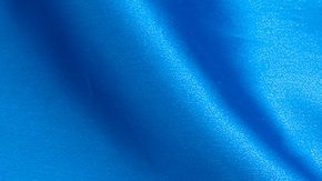 La ley controla las armas de fuego que pueden pasar sin ser advertidas por los detectores de armas.