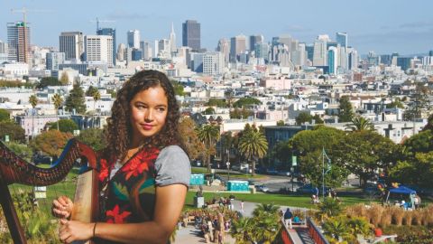 María José Montijo, uno de los talentos emergentes en la Bahía de San Francisco, abrirá el concierto del Encuentro del Canto Popular con su arpa celta.