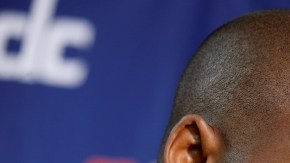 Kobe Bryant explicó las razones de la demora de su regreso.