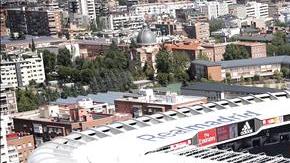 Vista aérea del estadio Santiago Bernabéu, en Madrid, España.