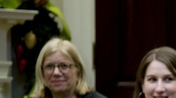 El vicepresidente de Estados Unidos Joe Biden se reunió en la Casa Blanca con familiares de las víctimas de la masacre en la escuela Sandy Hook, en Newtown.