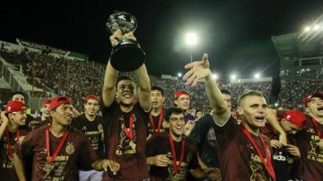 El equipo argentino de Lanús se proclamó campeón de la Copa Sudamericana