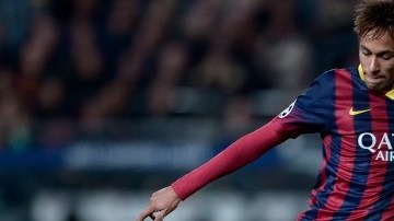 El delantero brasileño del Barcelona, Neymar, consiguió su primer triplete como blaugrana