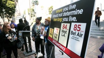 Trabajadores médicos anunciaron una campaña para luchar contra la disparidad de vida en el condado de Los Ángeles.