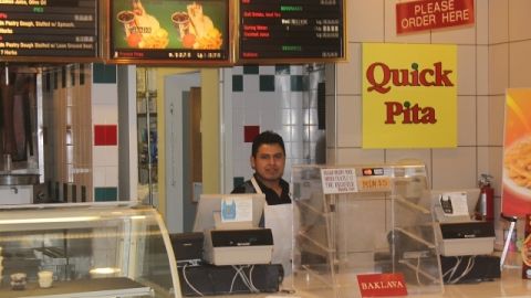 Antonio, trabajador en proceso de deportación,  recibió una  visa U para permanecer legalmente en EEUU.