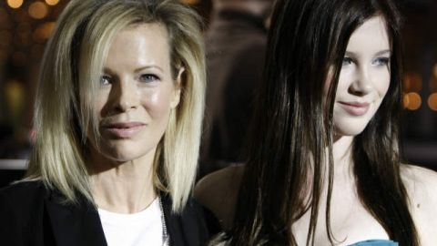 La estrella podría incluso posar con su hija, Ireland Baldwin.