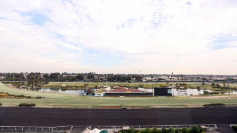 El hipódromo  Hollywood Park, inaugurado en 1938, tendrá su última carrera del domingo 22 de diciembre.