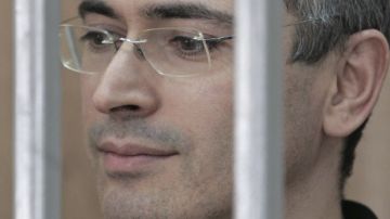 Magnate ruso, Mijail Jodorkovsky recibe amnistía.