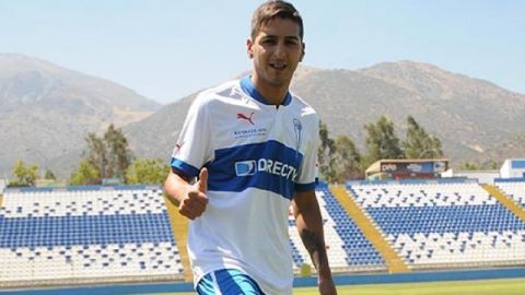 Ismael Sosa llega de la Universidad Católica para los Pumas.