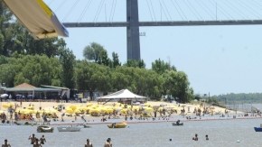 El río Paraná en Rosario, Argentina,  donde unas 70 personas fueron atacadas por peces carnívoros.