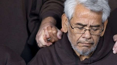El activista Eliseo Medina pasó 22  días en ayuno en una carpa en Washington.