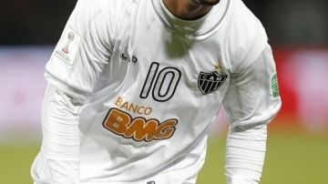 El jugador del Atlético Mineiro se impuso de Neymar.