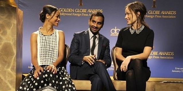 Olivia Wilde (der.), Aziz Ansari (medio) y Zoe Saldaña (izq.) anunciaron a los nominados a los Globos de Oro.