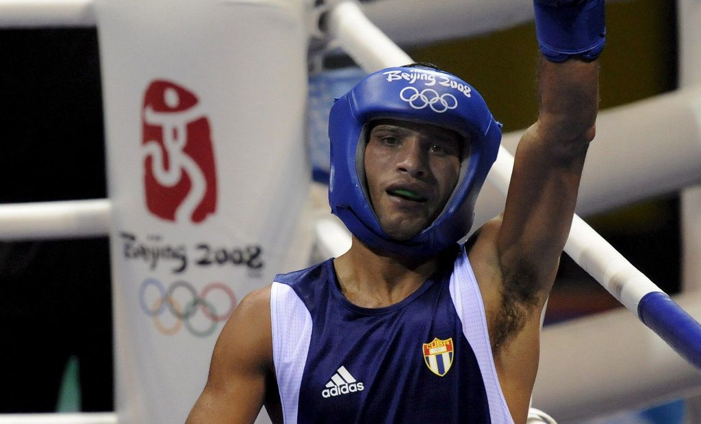Imagen de archivo en la que aparece el boxeador cubano Andris Hernandez Laffita en el Pabellón de los Trabajadores en Beijing, China, durante los Juegos Olímpicos de 2008.