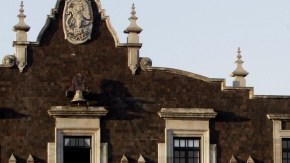 Vista general  del palacio de gobierno de la ciudad de Toluca, México, sede de la reunión tripartita entre los mandatarios de Estados Unidos, Barack Obama, de Canadá, Stephen Harper, y de México, Enrique Peña Nieto, a realizarse el   miércoles.