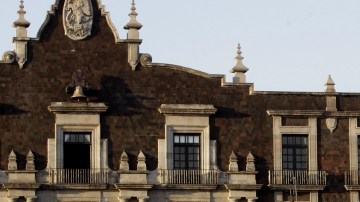 Vista general  del palacio de gobierno de la ciudad de Toluca, México, sede de la reunión tripartita entre los mandatarios de Estados Unidos, Barack Obama, de Canadá, Stephen Harper, y de México, Enrique Peña Nieto, a realizarse el   miércoles.