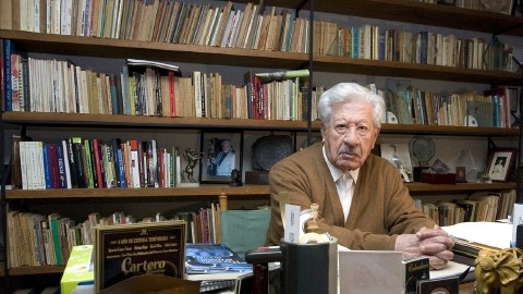 Ignacio López Tarso en su hogar de la Ciudad de México.