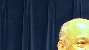 El canciller chileno, Alfredo Moreno (derecha), sella el compromiso con el secretario de Seguridad Nacional de EEUU, Jeh Johnson.