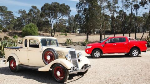 El diseñador de este modelo clásico de Ford, murió en una versión restaurada de su invención.