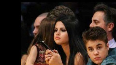 Selena fue vista en actitud muy cariñosa con su ahora exnovio durante el festival de Coachella.