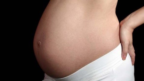 El cromosoma Y determina cuando un bebé es de sexo masculino.