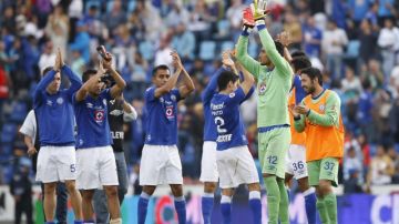 Cruz Azul espera eliminar hoy al campeón León en el Estadio Azul, que le dará el pase a semifinales de la liguilla mexicana.