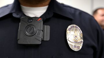 El jefe del LAPD, Charles Beck, ha prometido castigar a los que repetidamente apaguen los dispositivos.