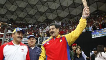 El presidente Nicolás Maduro enfrenta una fuerte crisis política y social.