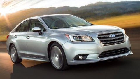 El Subaru Legacy es una buena opción para caminos altos y sinuosos.