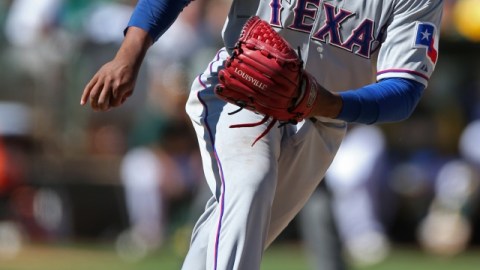 Neftalí Féliz intenta recuperar el rol de cerrador en los Rangers de Texas.