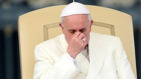 Polémica por declaraciones del Obispo de Roma sobre los sacerdotes pedófilos.