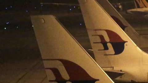El gobierno ucraniano afirma que separatistas derribaron el avión.