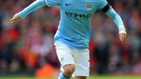 El español David Silva pone el talento en la mitad del campo del Manchester City.