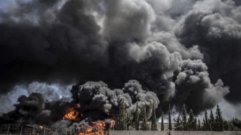 Los bombardeos alcanzaron la única planta eléctrica de la Franja de Gaza