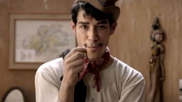 El español Óscar Jaenada intepretó a Cantinflas.