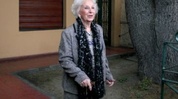 Estela de Carlotto, presidenta de Abuelas de Plaza de Mayo esperaba encontrarse próximamente con su nieto Ignacio "Guido" Hurban, tras 36 años de búsqueda.