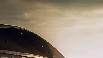 El Land Rover tiene un sistema de tracción total inteligente.