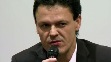 Pedro Fernández empezó su carrera en el cine.