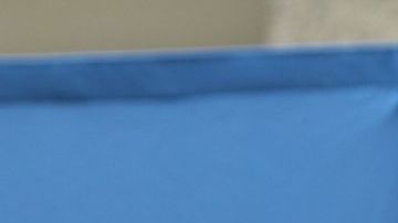 El alcalde Bill de Blasio se refirió el doctor Craig Spencer (der.) como un héroe.