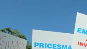 Comunidad reclamó pago por terrenos frente a la embajada de EEUU.