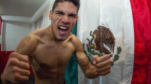 Giberto "Zurdo" Ramírez es el primer campeón mundial supermediano en la historia de México.