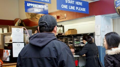 Cerca de 1.4 millones de personas estarán en condiciones de obtener la licencia de conducir en California.