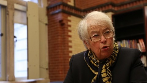 Fariña sigue gozando de buena aceptación entre educadores y activistas