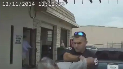 Vásquez comentó que siente que sus derechos han sido violados.