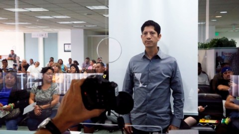 El consulado extiende sus servicios ante medidas migratorias anunciadas por Obama.