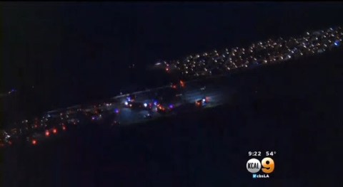 Beverly Glen y Sepulveda pueden ser usados como rutas alternas.