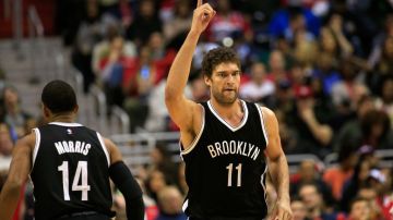 Brook Lopez #11 de los Brooklyn Nets contribuyó con 26 puntos.